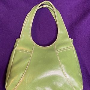 Nine West purse Leather green clutch style 90’s